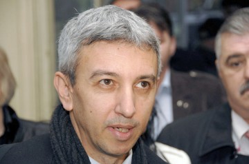 Dan Diaconescu îl susţine pe Victor Ponta în turul doi